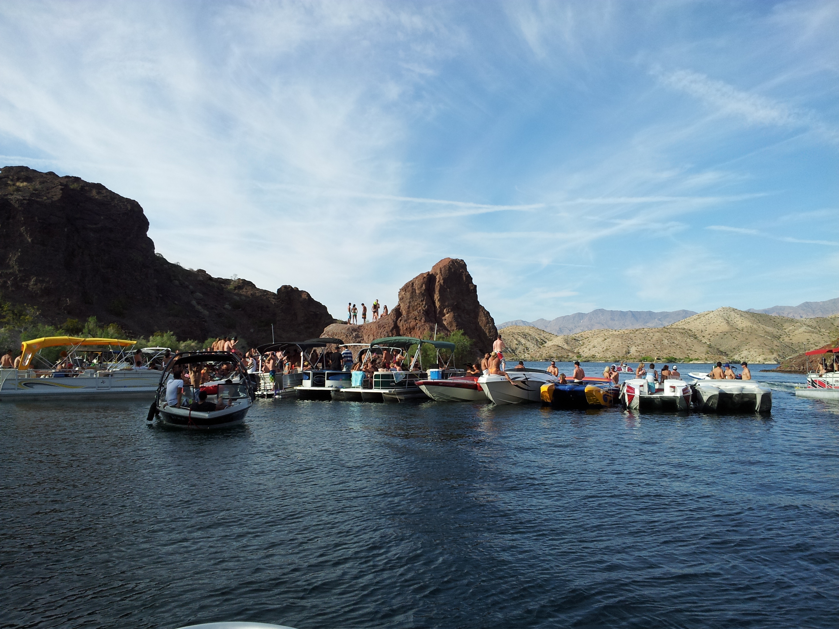 Boating weekend in Copper Canyon
