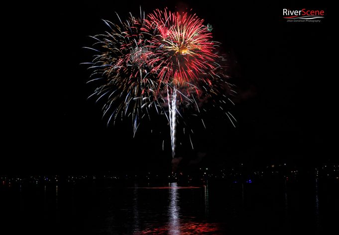 Riverscene Magazine 4th Of July Fireworks In Lake Havasu 8633
