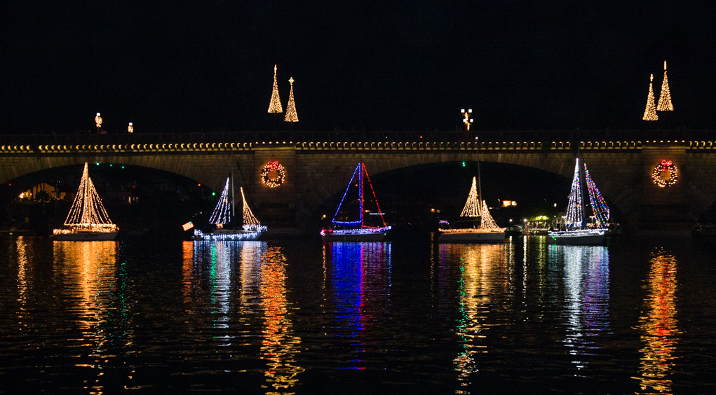 Boat Parade Of Lights Heralds Holiday Season