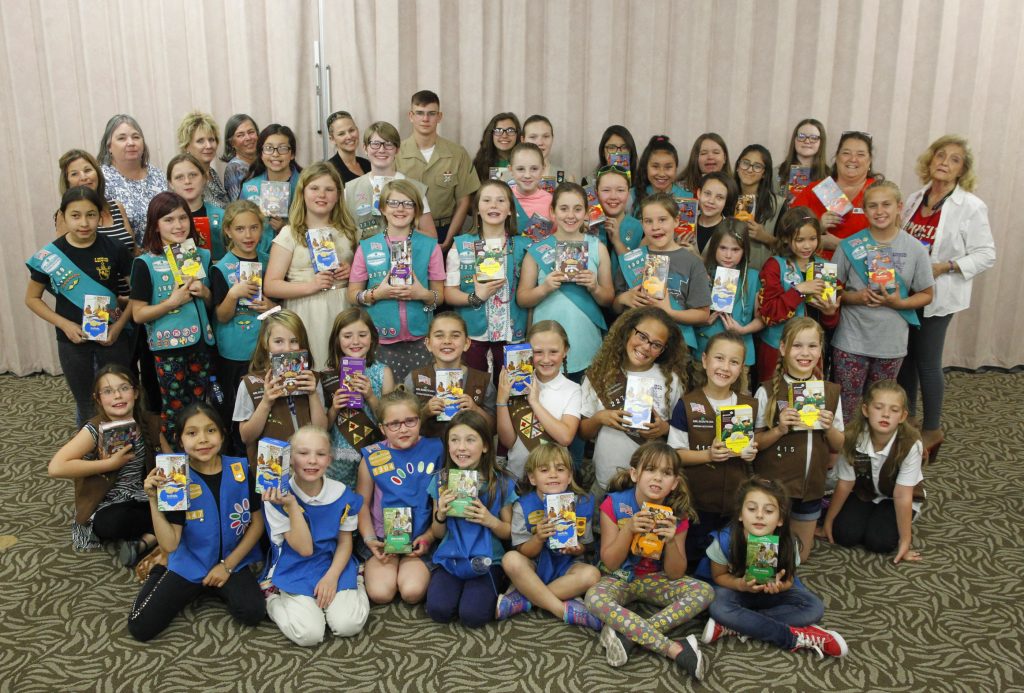 Lake Havasu Girl Scouts Donate To Military Moms