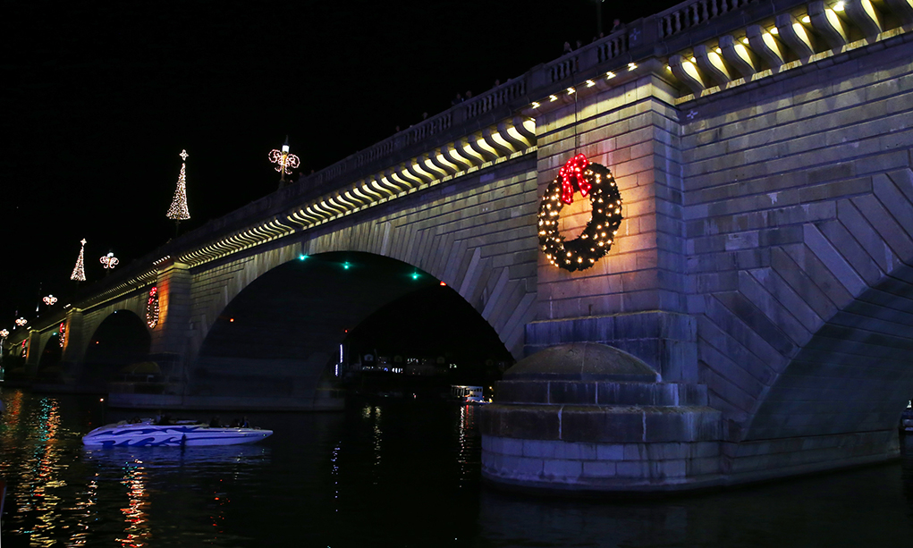 New Year’s Eve Under the London Bridge