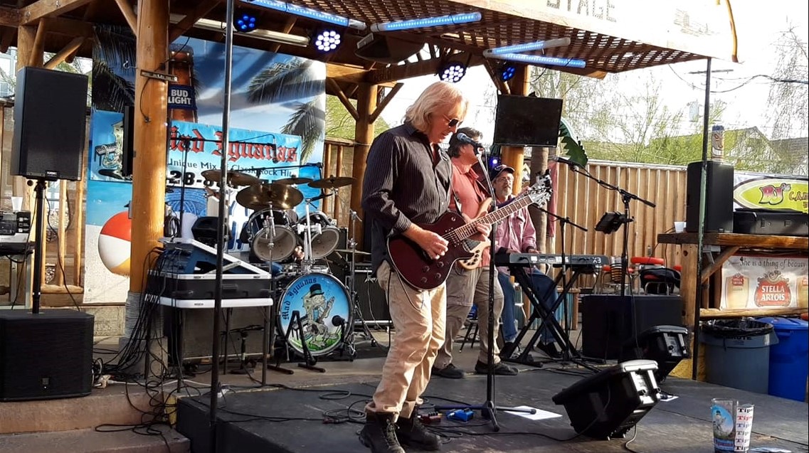 Mad Iguanas at BJs for 35th Annual Winterfest