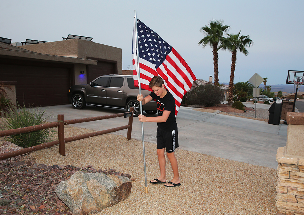 Kiwanis And LHHS Booster Club Places 650 Flags For Subscribers In Honor Of Patriot Day