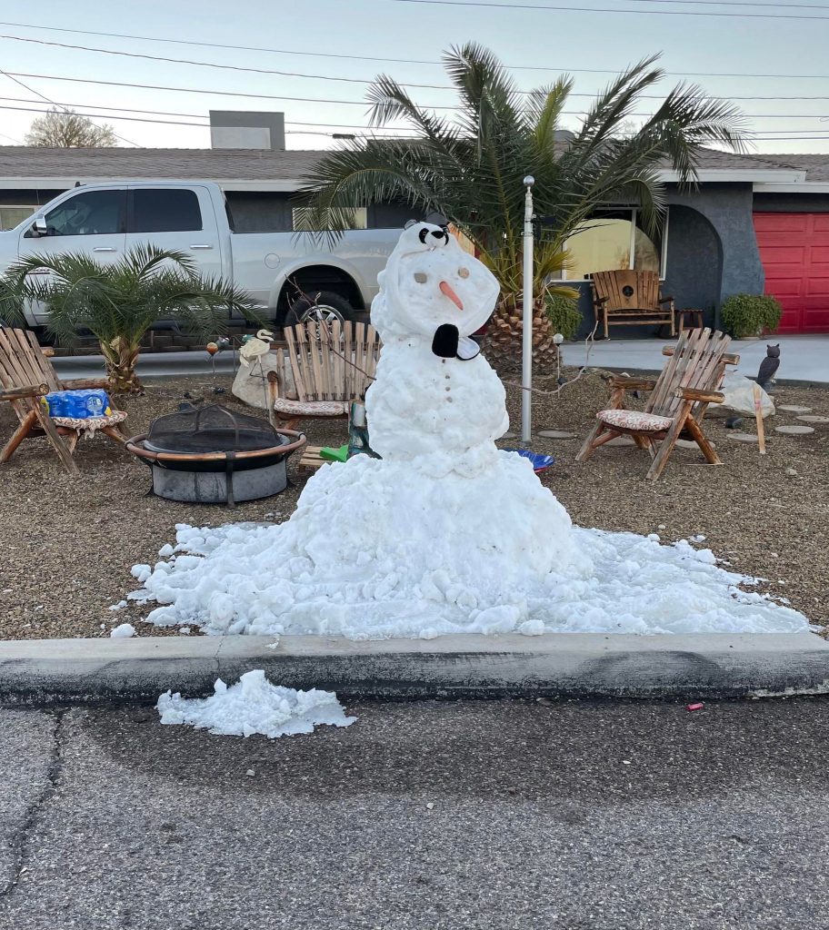 Family Brings Frosty To Havasu