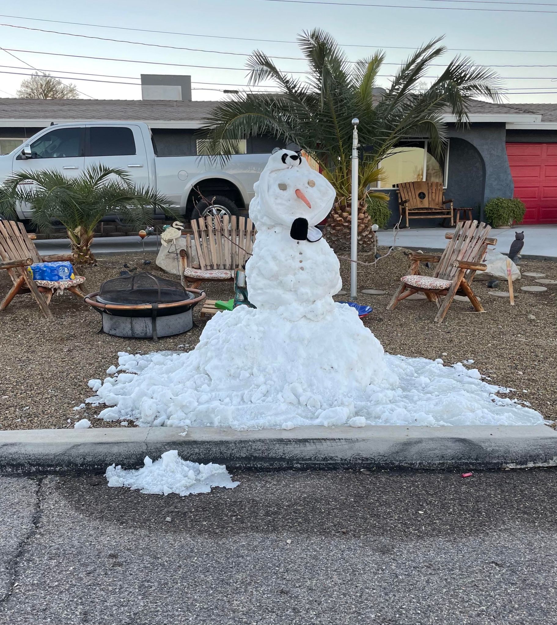 Family Brings Frosty To Havasu