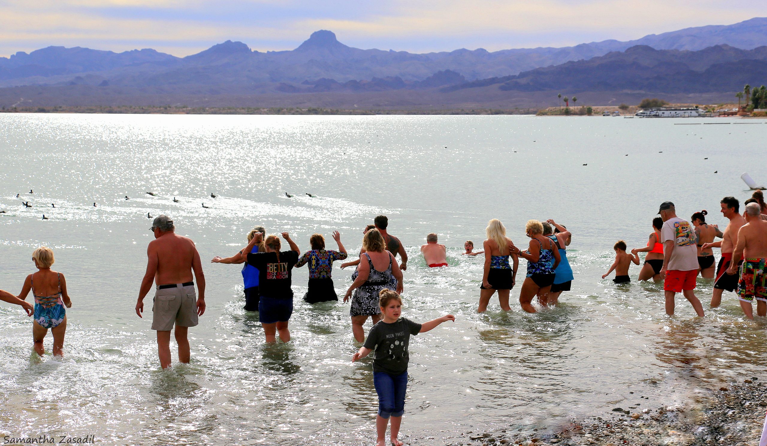 Lake Havasu Tests More Than 100 Intrepid Polar Bear Wannabes