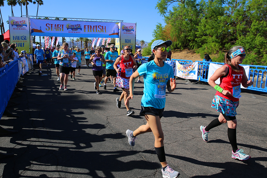 Nearly 1,000 Participate In Saturday Running Events