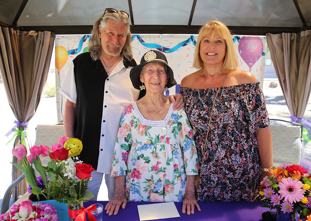 Roz Naylor 100th birthday Lake Havasu News Photos 