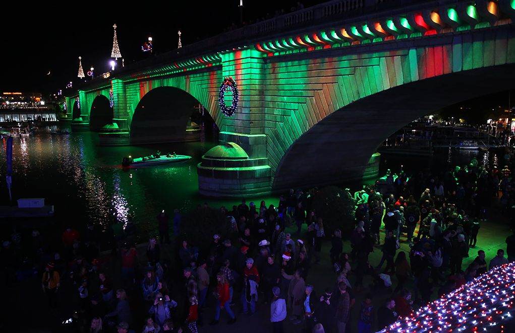 London Bridge Christmas Lights
