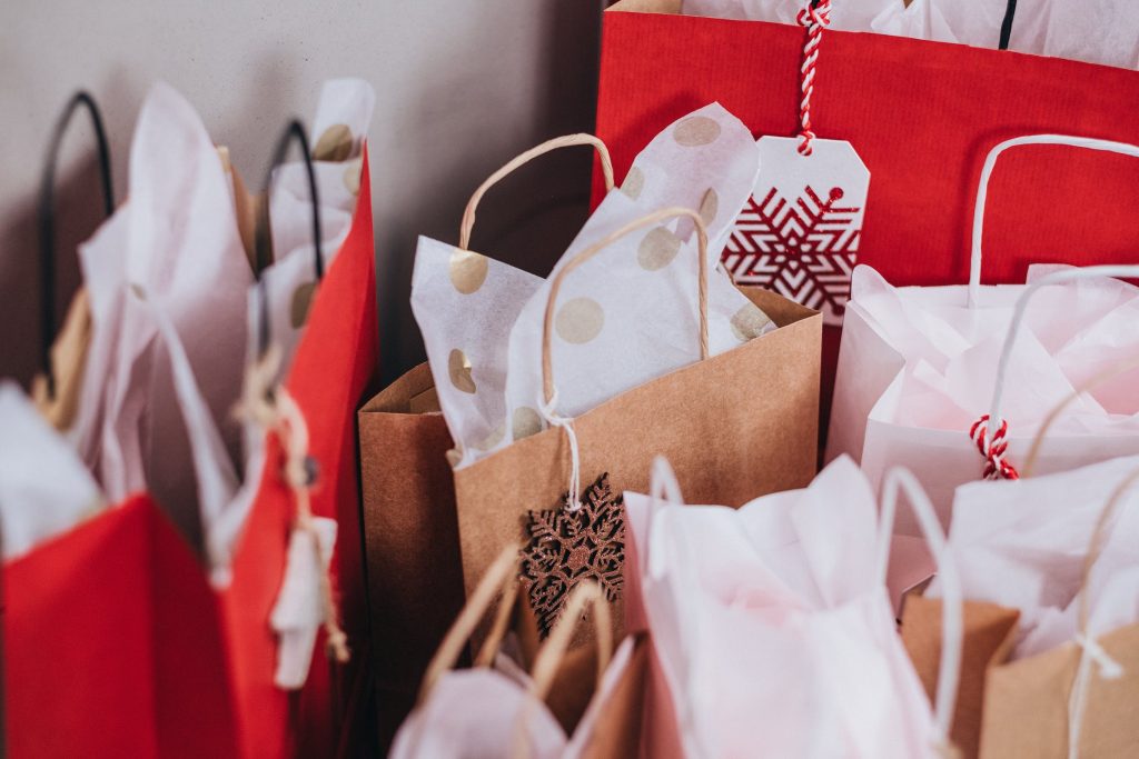 WNEA Shopping Extravaganza Saturday At Aquatic Center