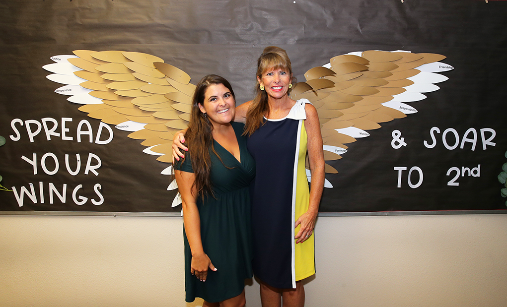 Oro Grande Elementary Teachers  Add  Personal Flair To Classrooms