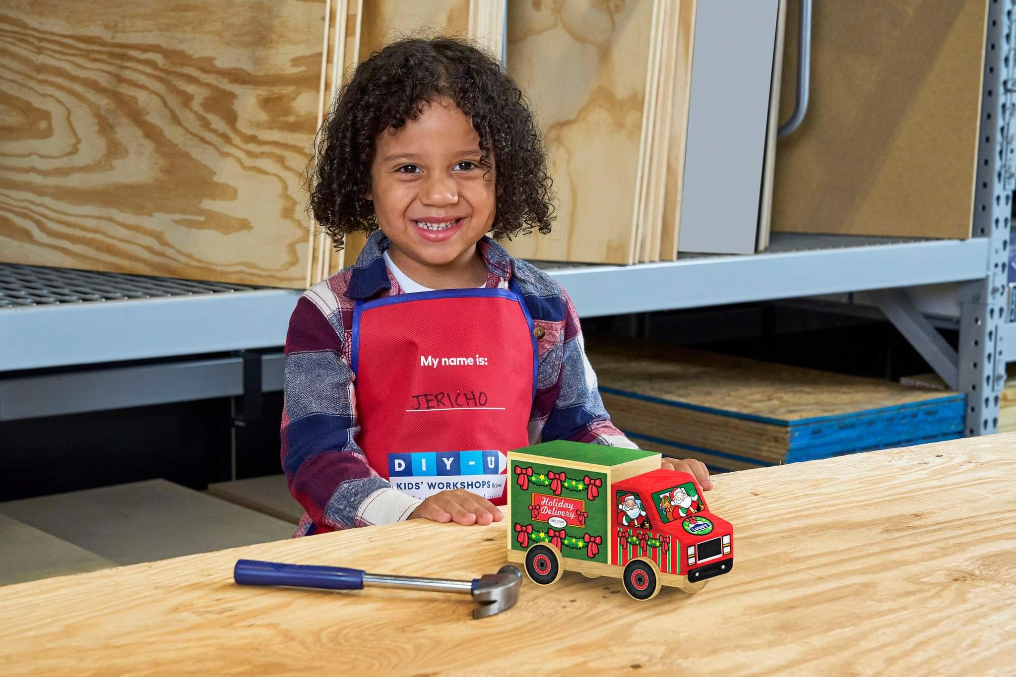 Lowe’s Kids Holiday Delivery Truck  Build Workshop