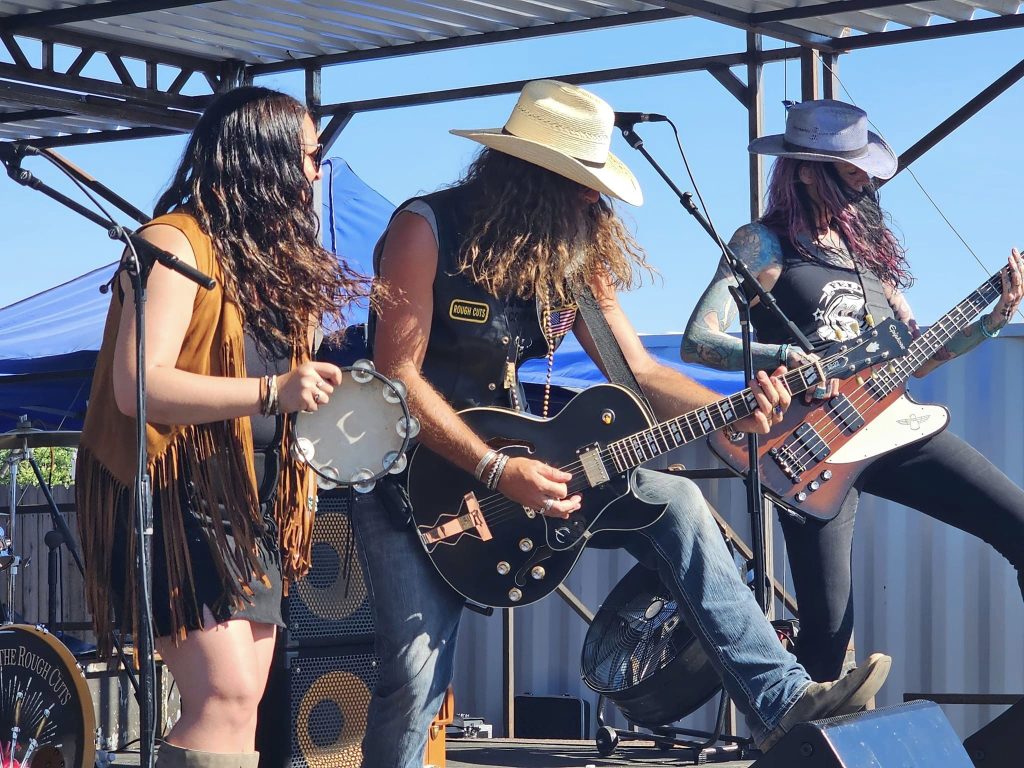 Ryan Chrys and the Rough Cuts at Flying X