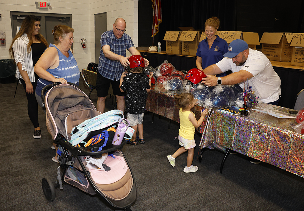 Lake Havasu Rotary Back to School RiverScene