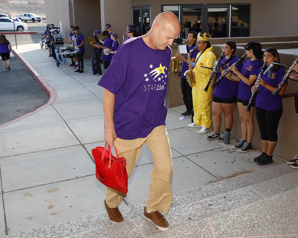 LHUSD Teacher Rally Lake Havasu RiverScene Magazine 