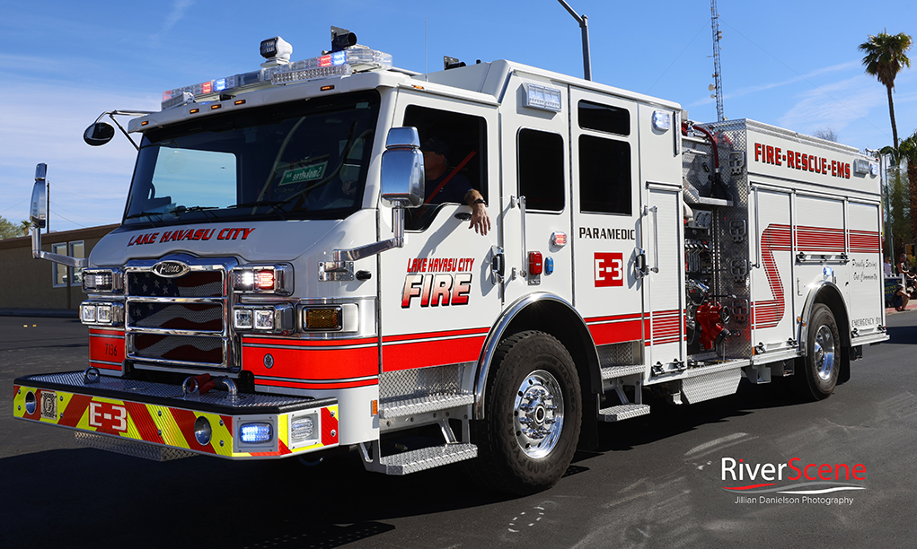 RiverScene Magazine London Bridge Days Parade 2024 Lake Havasu City Jillian Danielson Photography