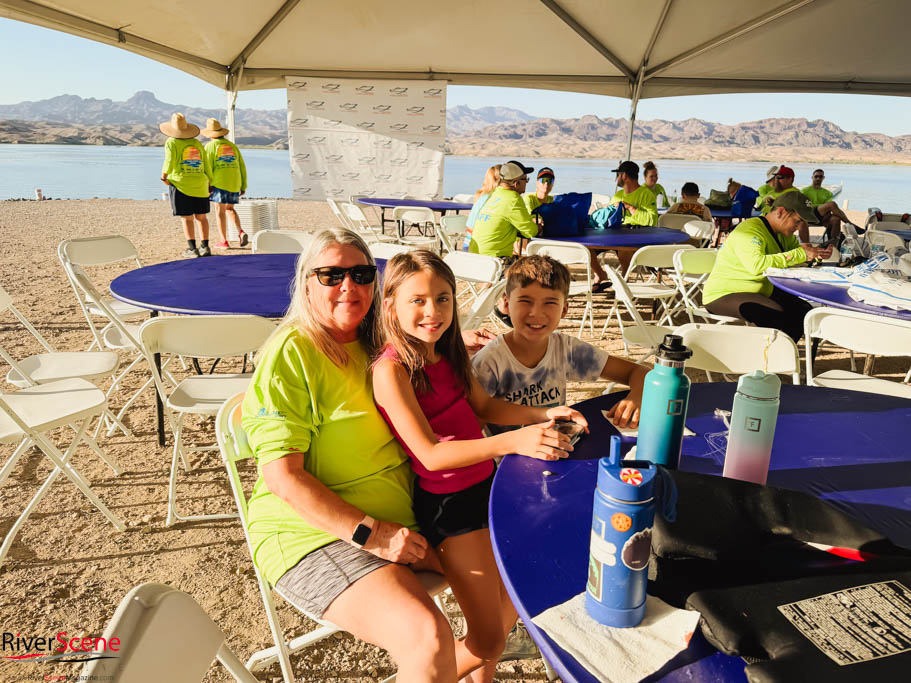 Lake Clean Up Day / Lake Havasu Marine Association