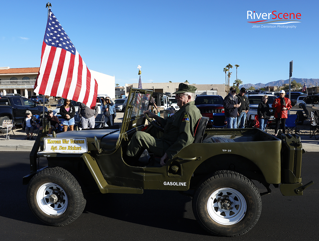 Veterans Day parade Lake Havasu RiverScene Jillian Danielson/RiverScene