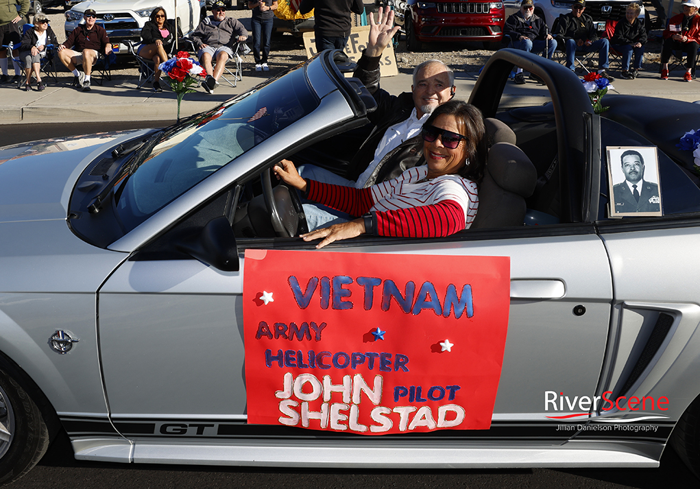 Veterans Day parade Lake Havasu RiverScene Jillian Danielson/RiverScene