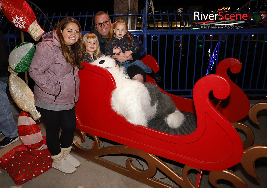 RiverScene Magazine London Bridge Lighting Festival of Lights London Bridge Resort Lake Havasu City Swim across the channel Bridgewater Channel