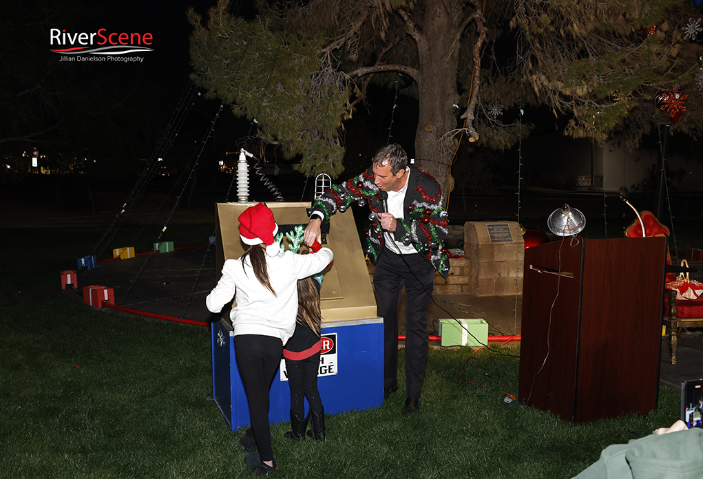 Christmas Tree Lighting RiverScene Magazine Lake Havasu City