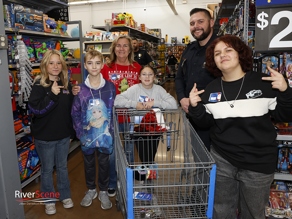 Shop with a Cop Lake Havasu City RiverScene Magazine 