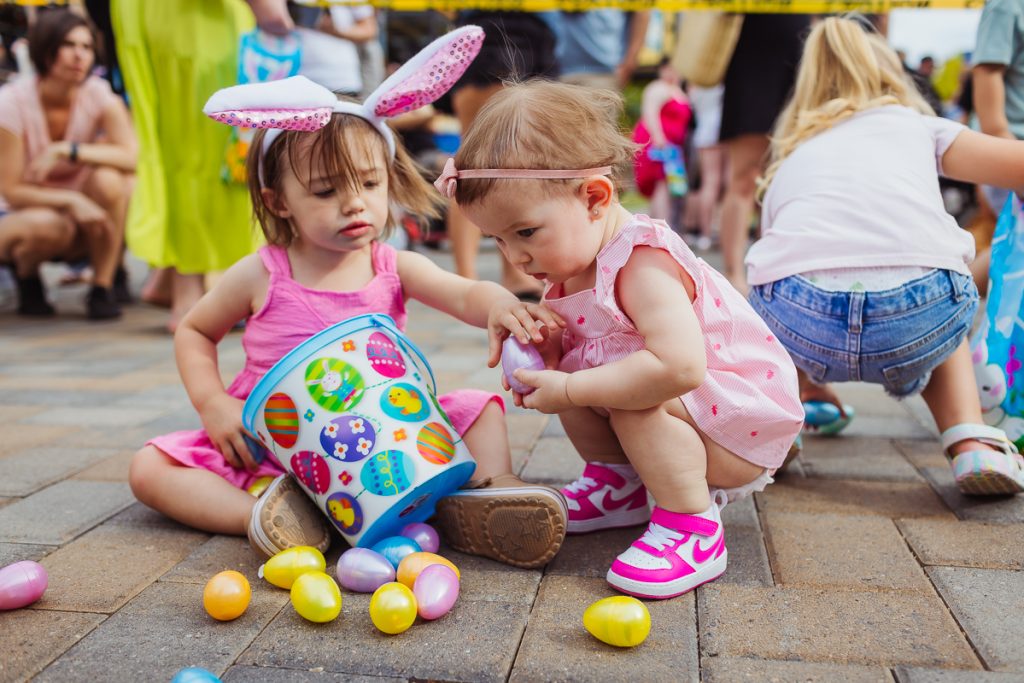 Easter Egg Burgers by the Bridge 2025
