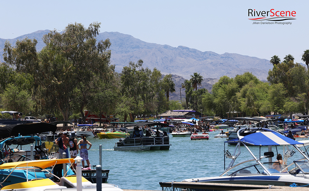 Memorial Weekend Bridgewater Channel Lake Havasu Bridgewater Channel Events RiverScene Magazine Jillian Danielson Photography London Bridge