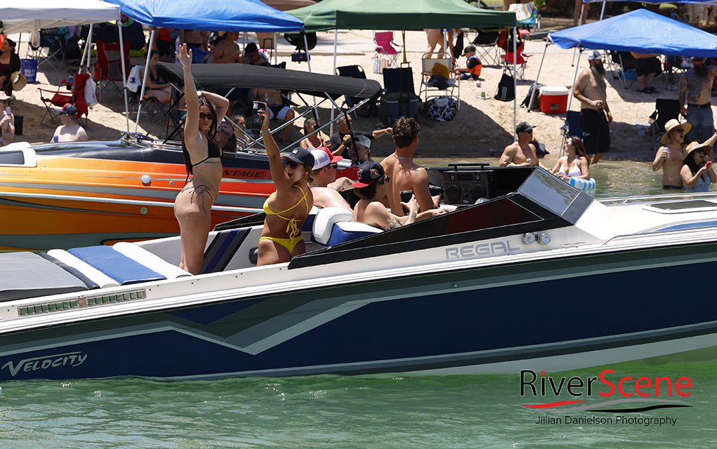 Memorial Weekend Bridgewater Channel Lake Havasu Bridgewater Channel Events RiverScene Magazine Jillian Danielson Photography London Bridge