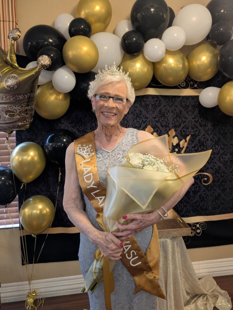 New Lake Havasu City Pageant Crowns First ‘Lady Lake Havasu’