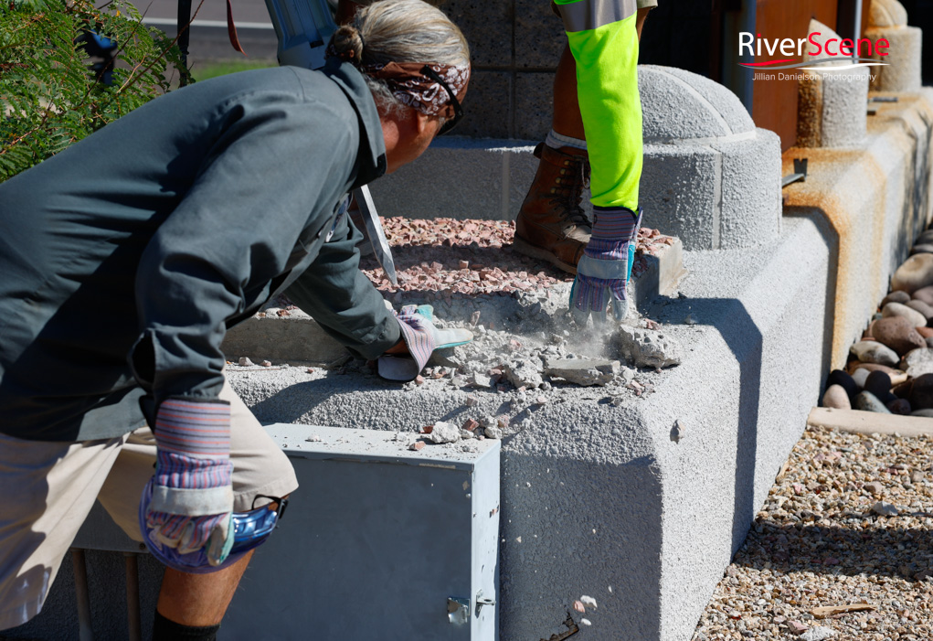 Lake Havasu City London Bridge Welcome Sign RiverScene Magazine Jillian Danielson Photography