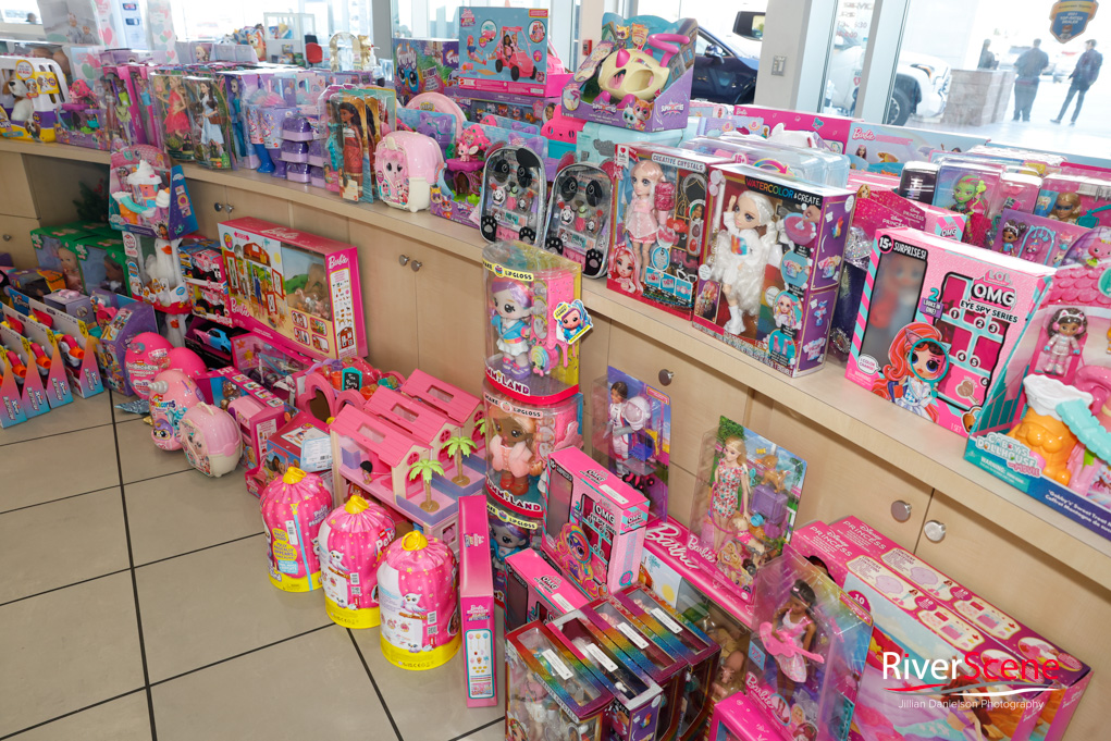 Anderson Toyota Toy drive Lake Havasu Christmas 