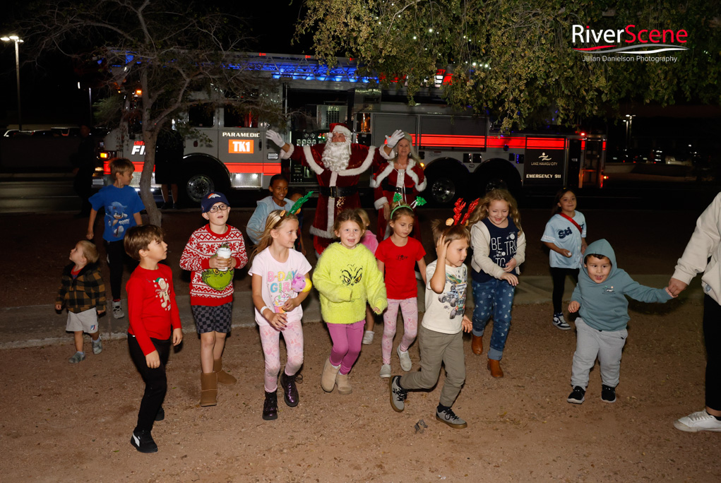 Wheeler Park Lake Havasu Christmas Tree Lighting RiverScene 