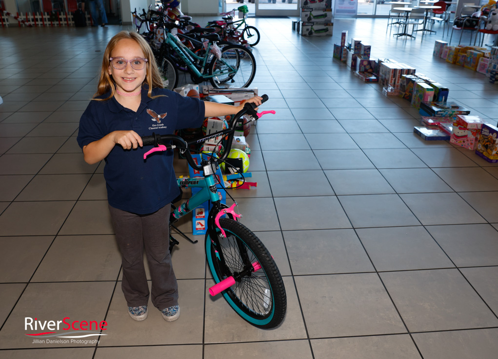 Anderson Toyota Toy drive Lake Havasu Christmas 