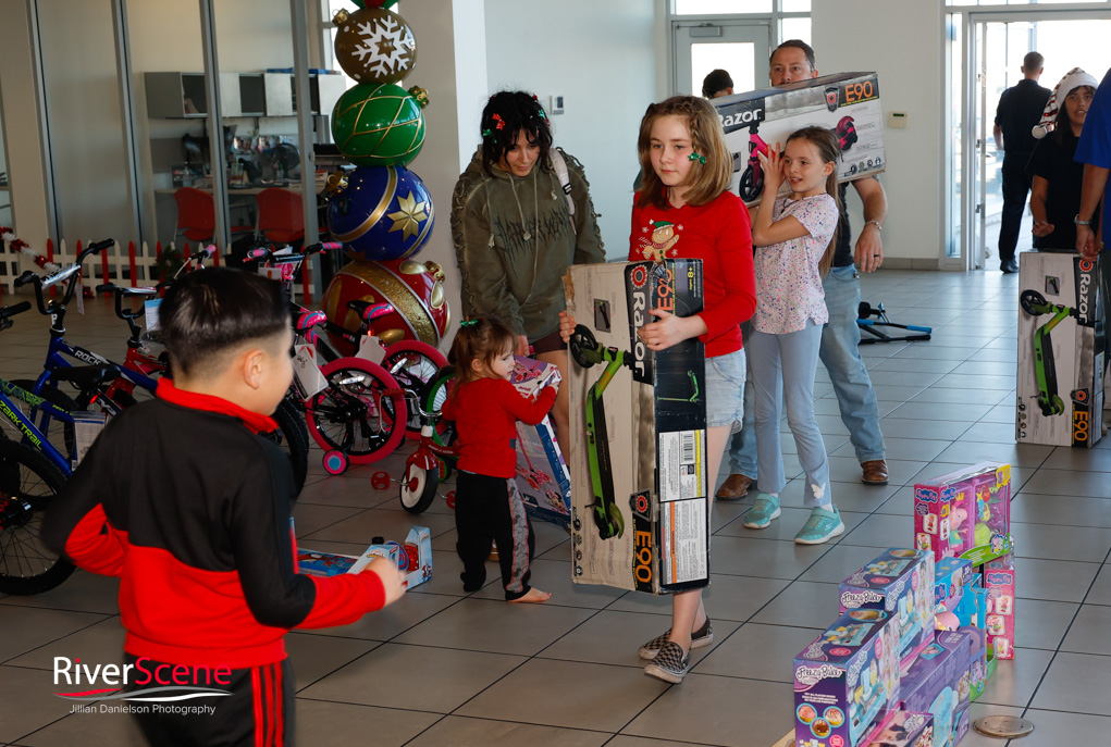 Anderson Toyota Toy drive Lake Havasu Christmas 
