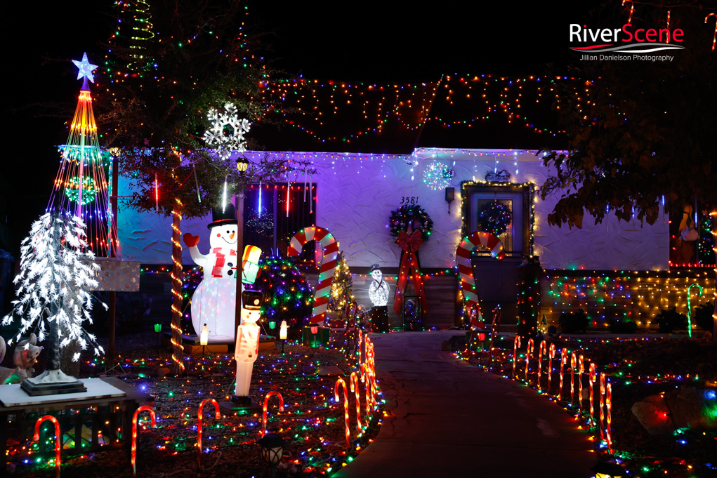 LIghts of Havasu Christmas 2025 RiverScene