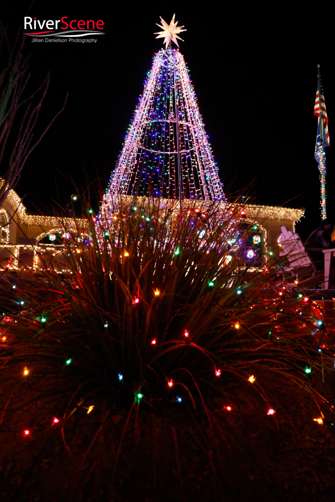 LIghts of Havasu Christmas 2025 RiverScene 