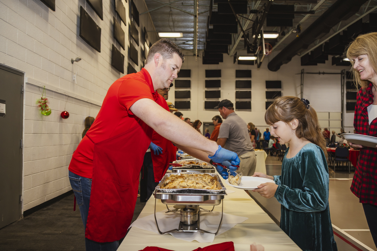 Annual Christmas Dinner Brings Community Together