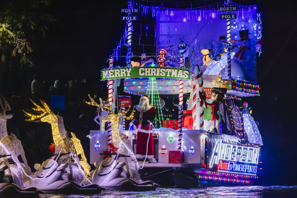 2025 Boat Parade of Lights Lake Havasu RiverScene