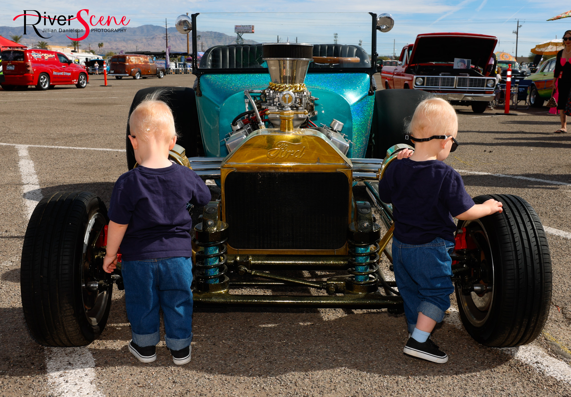 RiverScene Magazine Lake Havasu Rockabilly Reunion Jillian Danielson 