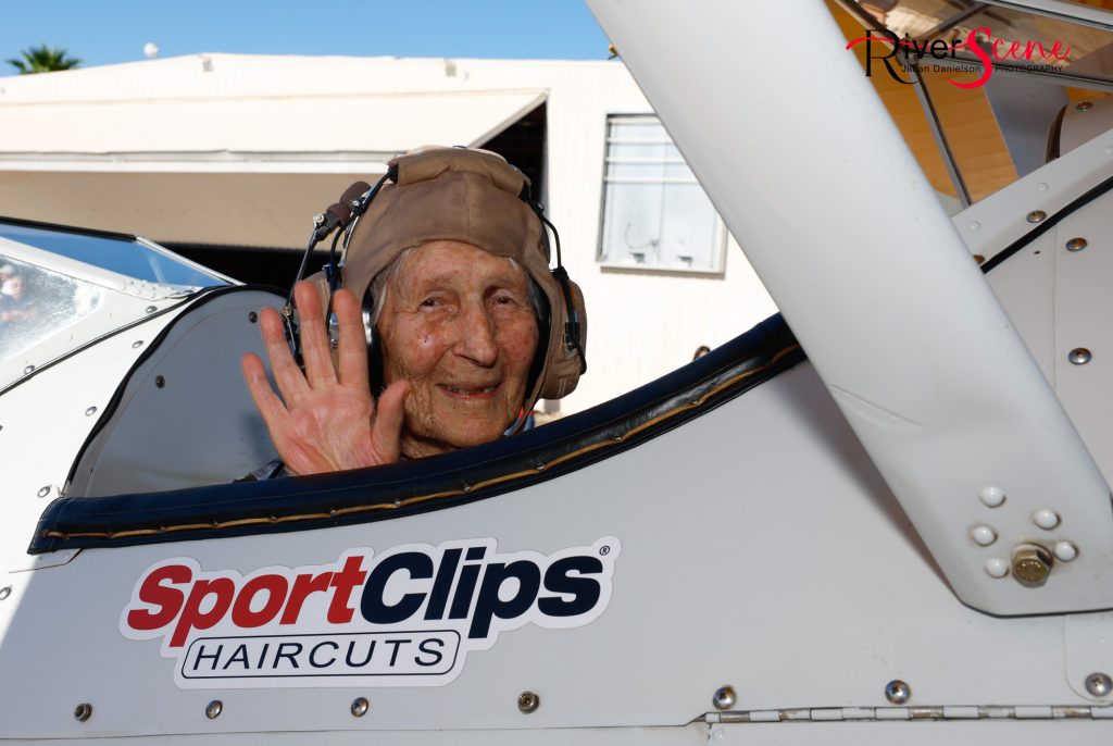 Jillian Danielson Photography RiverScene Magazine Vista Pointe Roz Naylor Veteran Lake Havasu Airport Velocity Team