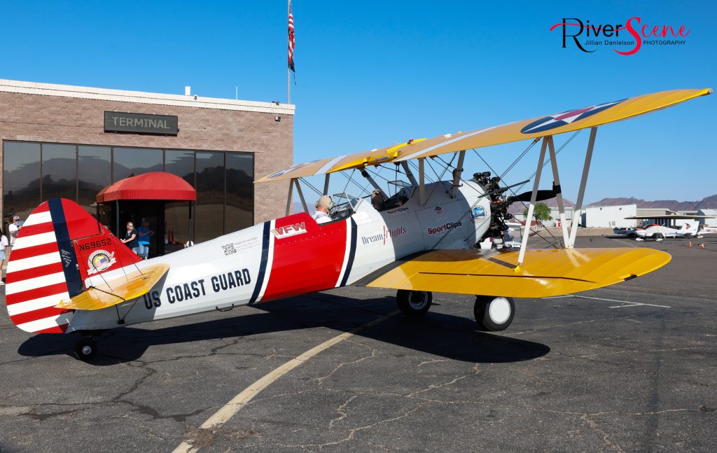Jillian Danielson Photography RiverScene Magazine Vista Pointe Roz Naylor Veteran Lake Havasu Airport Velocity Team