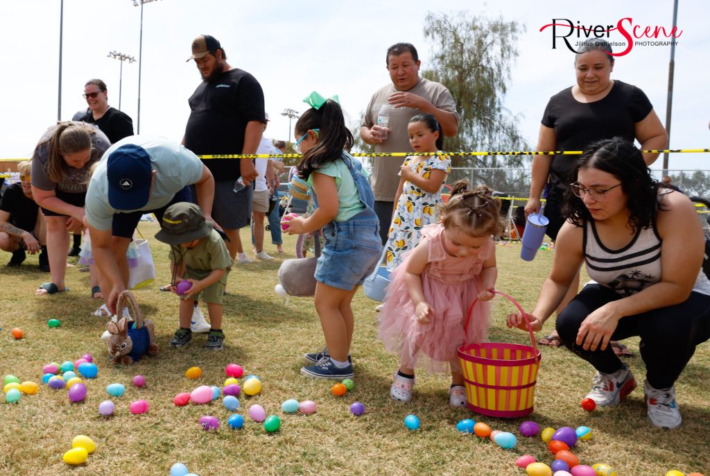 Sunrise Rotary Egg Hunt Lake Havasu 2026 Jillian Danielson Photography