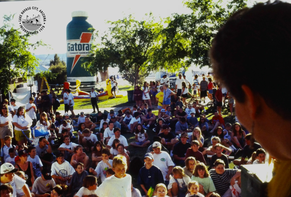 Teen Break Lake Havasu City RiverScene Magazine 1990s 