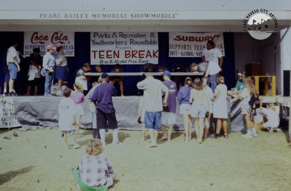 Teen Break Lake Havasu City RiverScene Magazine 1990s 