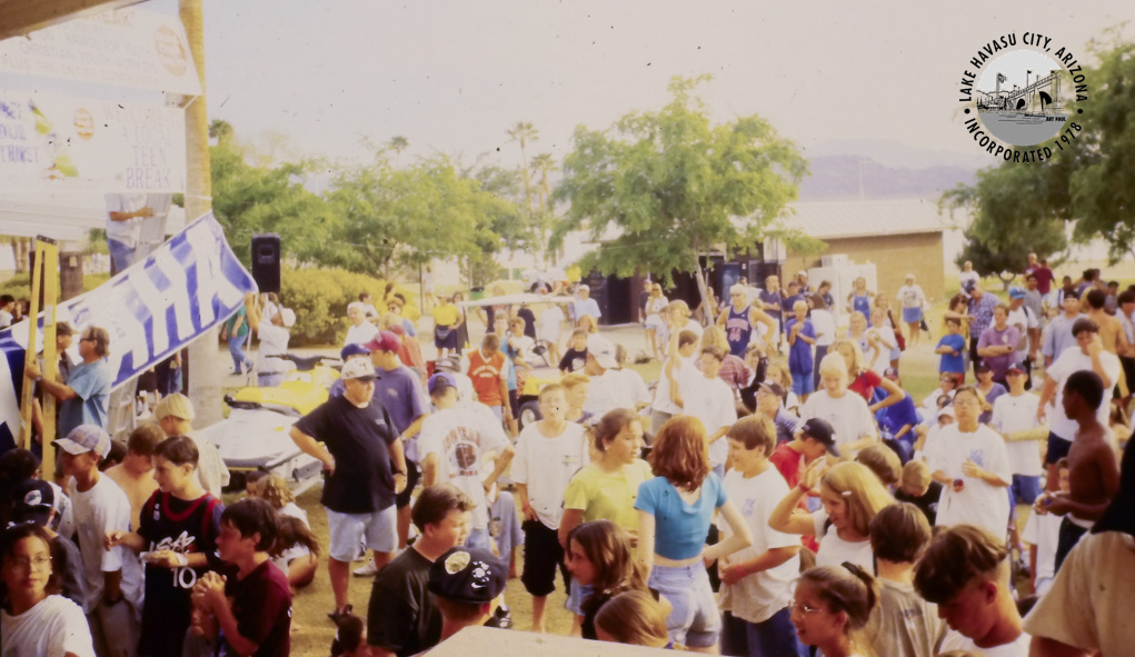 Teen Break Lake Havasu City RiverScene Magazine 1990s 