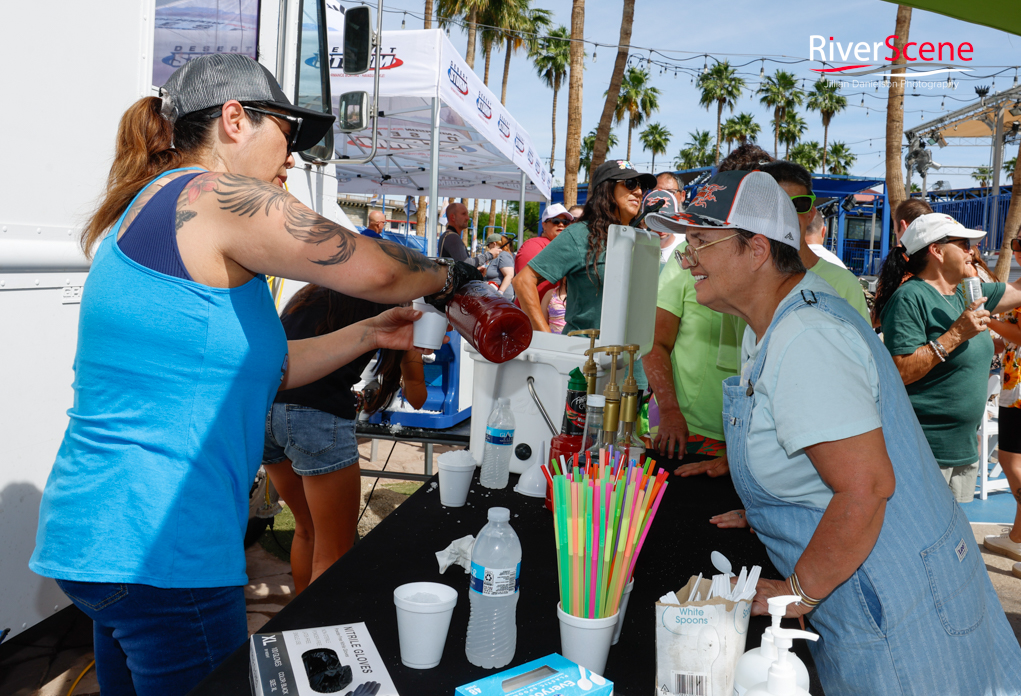 Kruisin for a Kause Lake Havasu RiverScene Magazine All Abilities Boats racing London Bridge Resort Jillian Danielson photography