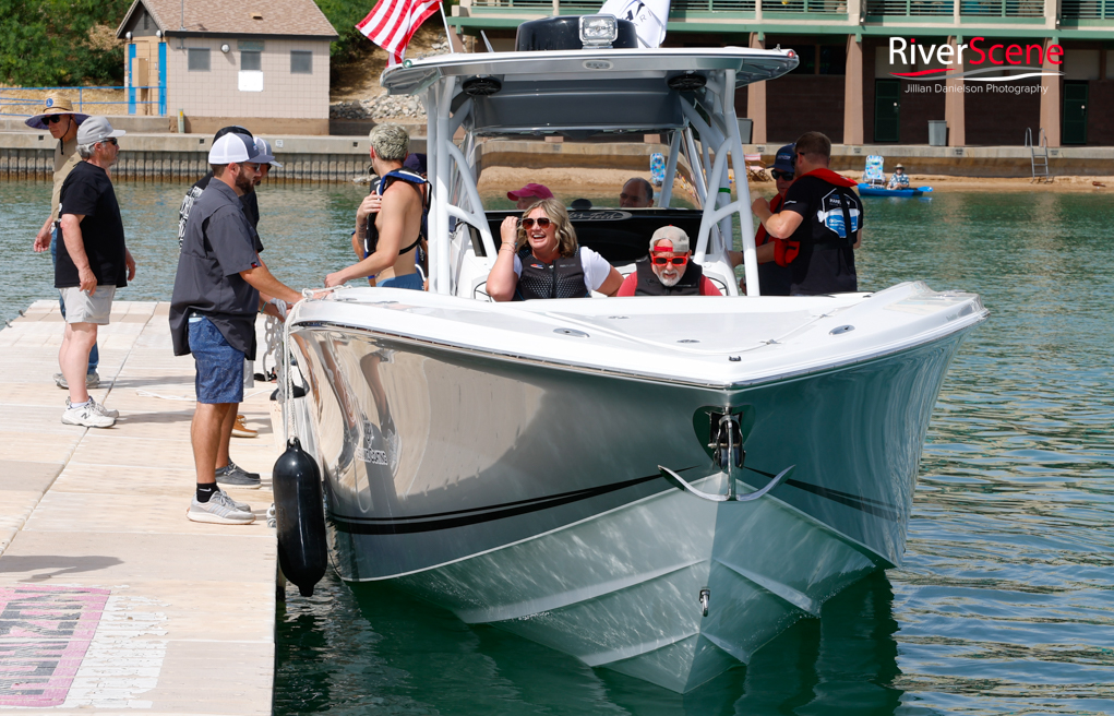 Kruisin for a Kause Lake Havasu RiverScene Magazine All Abilities Boats racing London Bridge Resort Jillian Danielson photography