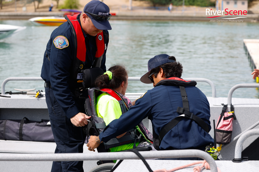 Kruisin for a Kause Lake Havasu RiverScene Magazine All Abilities Boats racing London Bridge Resort Jillian Danielson photography