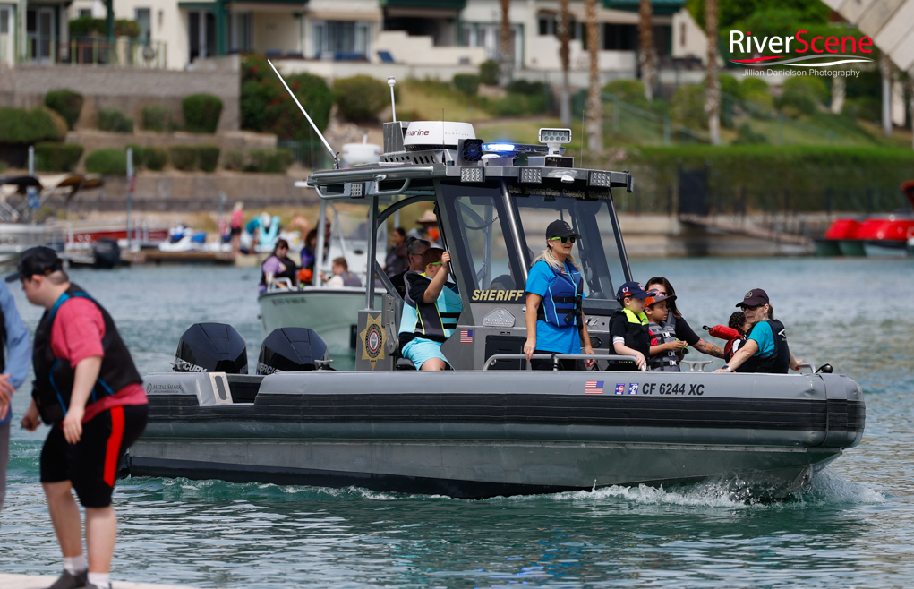 Kruisin for a Kause Lake Havasu RiverScene Magazine All Abilities Boats racing London Bridge Resort Jillian Danielson photography